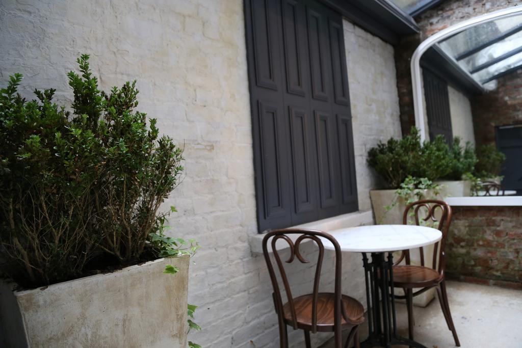 Number 8 The Townhouse Hotell Londonderry Exteriör bild