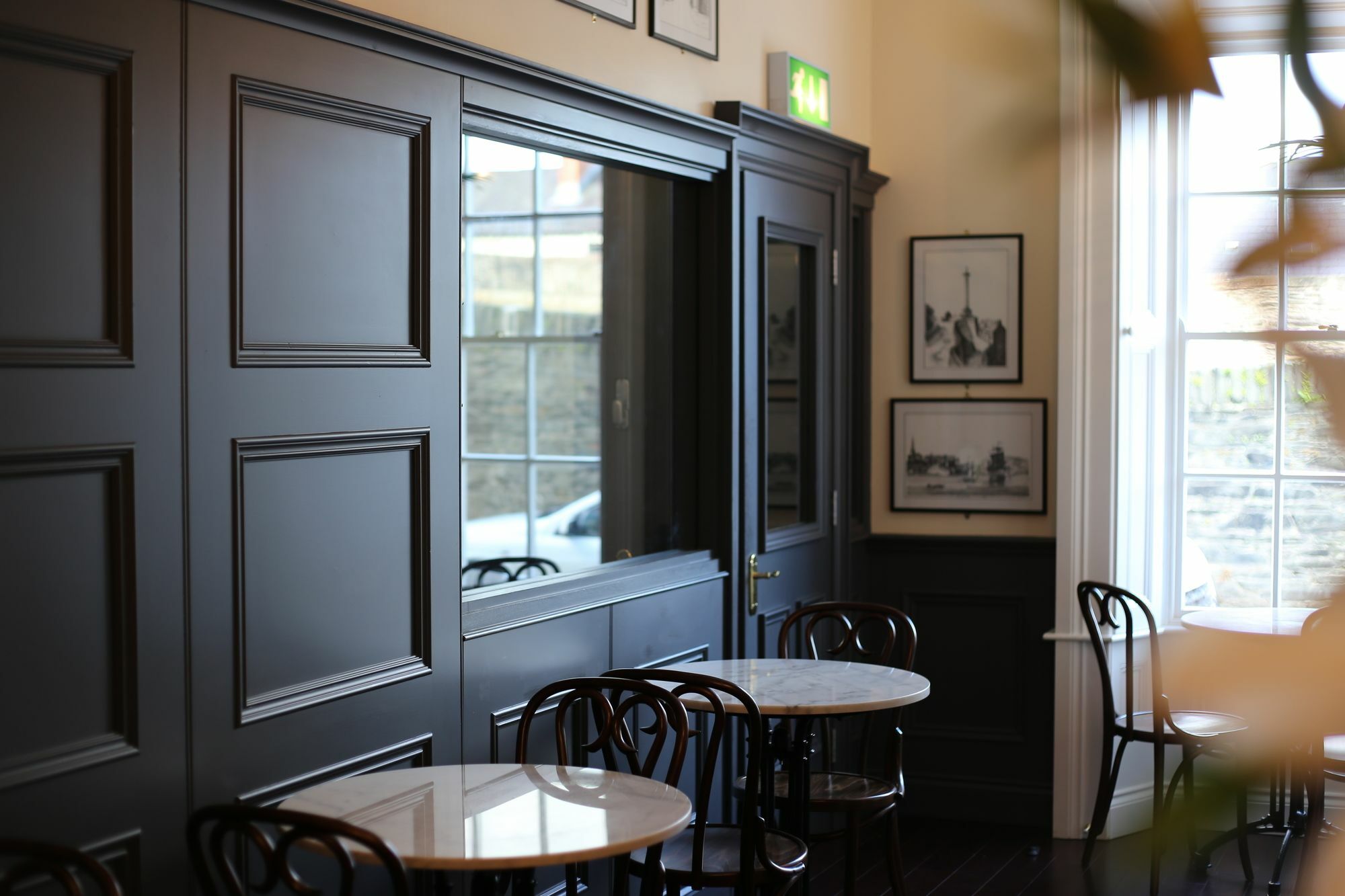 Number 8 The Townhouse Hotell Londonderry Exteriör bild